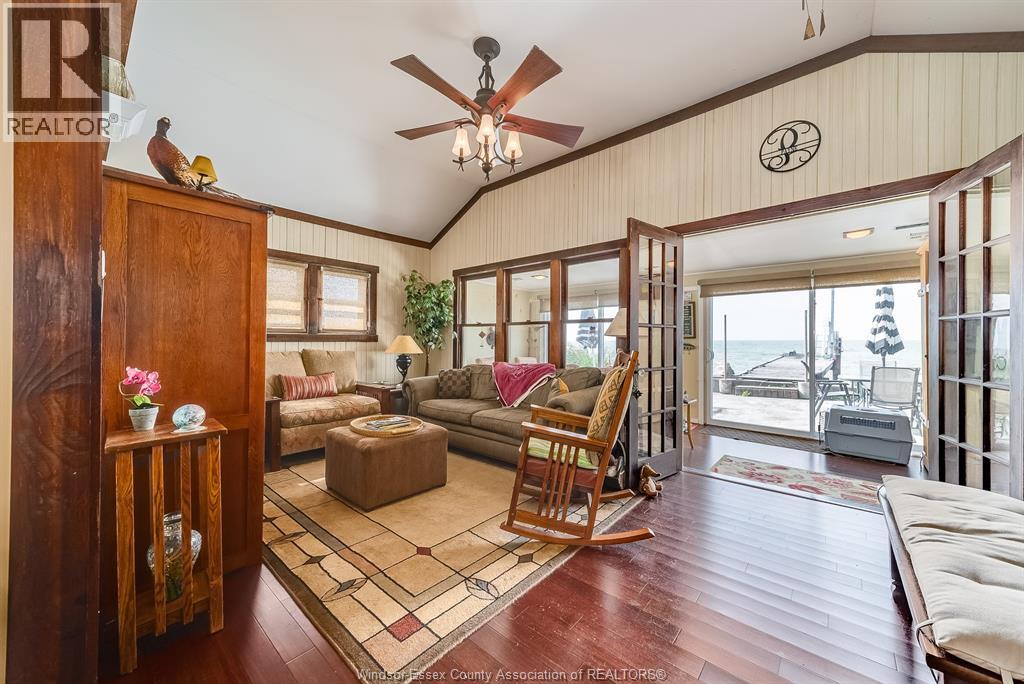 499 Lakeside Drive, Amherstburg, Ontario  N0R 1G0 - Photo 17 - 26003636