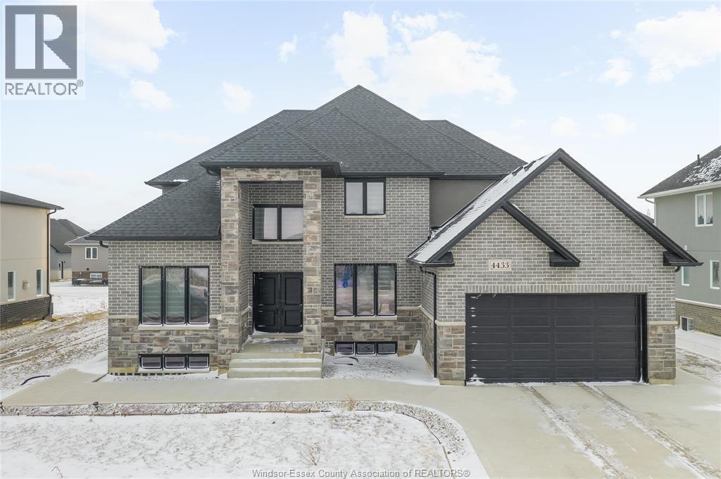 4433 BELMONT, Comber, Ontario