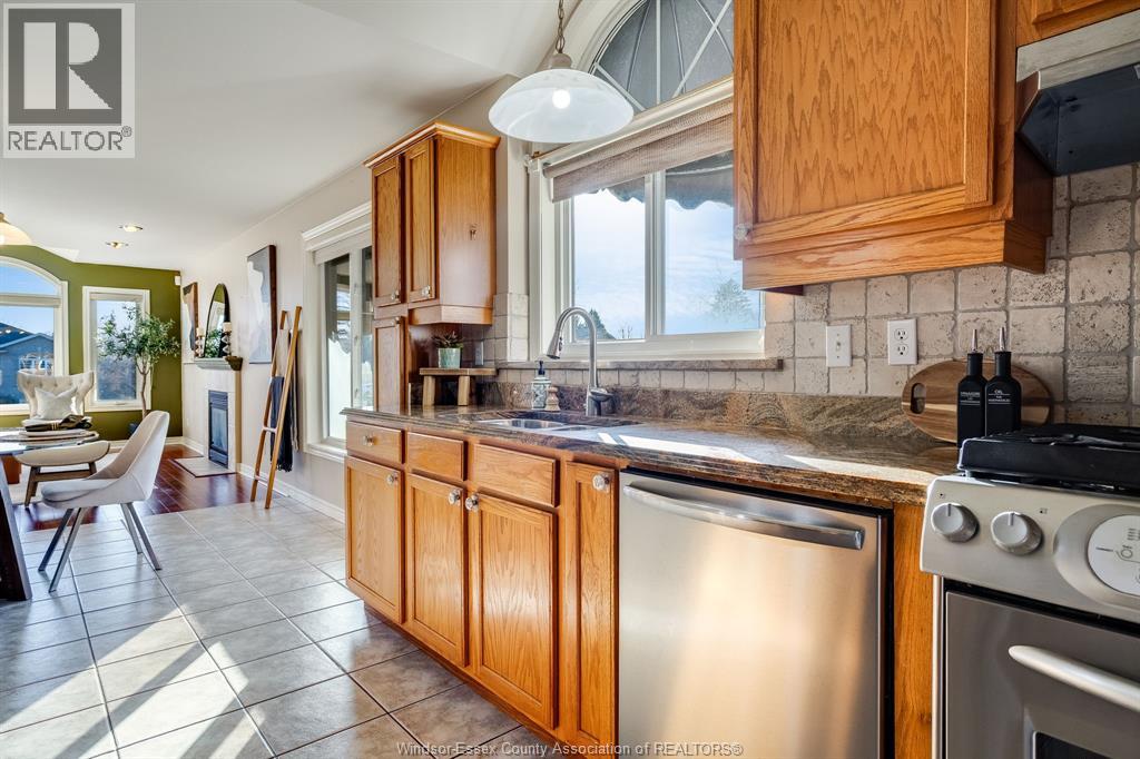 140 Station Court, Kingsville, Ontario  N9Y 3Z6 - Photo 5 - 26003760