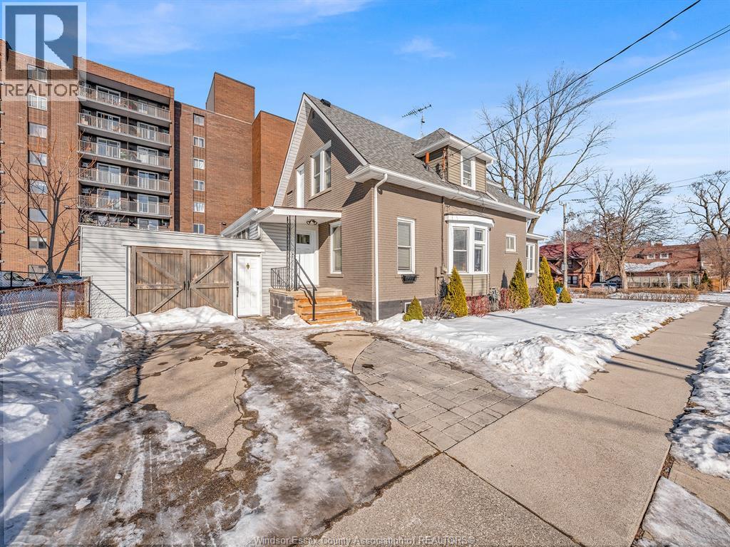393 Detroit Street, Windsor, Ontario  N9C 2P4 - Photo 4 - 26003757