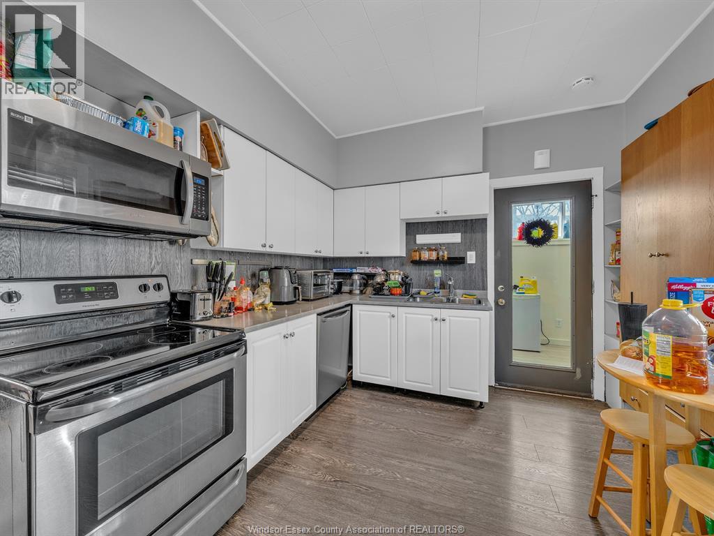 393 Detroit Street, Windsor, Ontario  N9C 2P4 - Photo 8 - 26003757