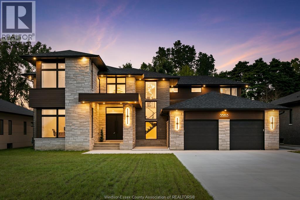 3563 DONATO, LaSalle, Ontario