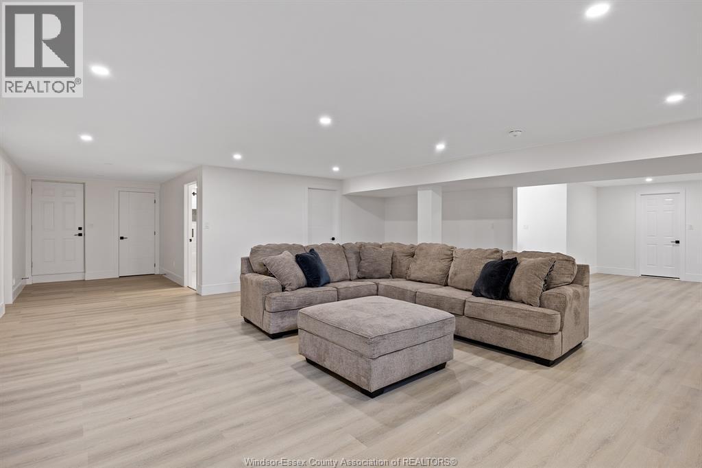 3563 Donato, Lasalle, Ontario  N9H 0L5 - Photo 32 - 26003756