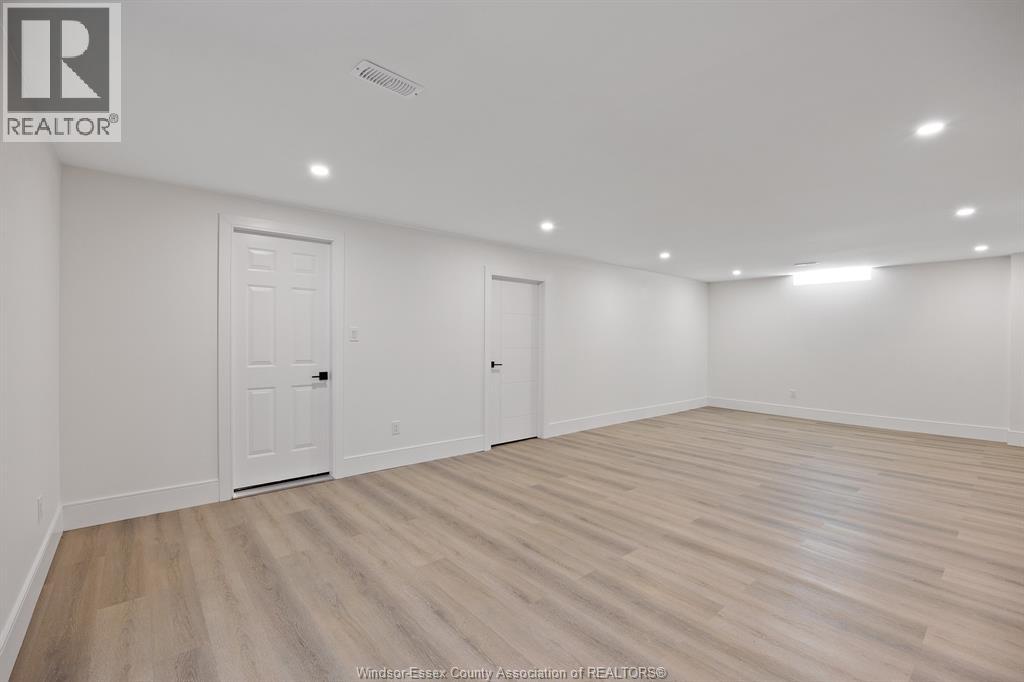 3563 Donato, Lasalle, Ontario  N9H 0L5 - Photo 34 - 26003756