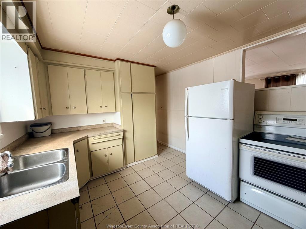 1651 Aubin, Windsor, Ontario  N8Y 4G3 - Photo 6 - 26003729