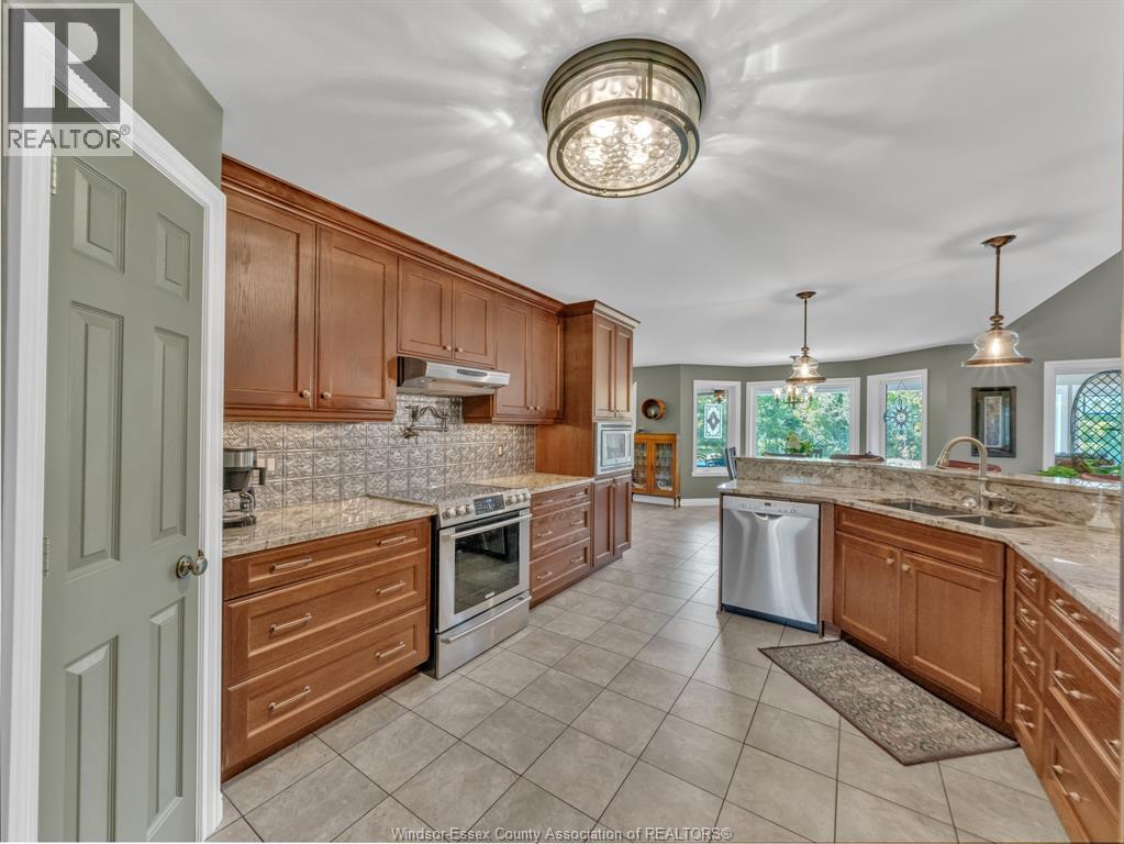 2310 Hickson Road, Leamington, Ontario  N0P 2P0 - Photo 14 - 26003789