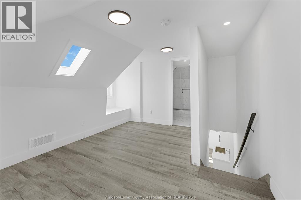 409 Hall Unit# B, Windsor, Ontario  N9A 2L7 - Photo 9 - 26003806