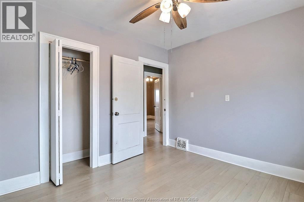 883 Pillette, Windsor, Ontario  N8Y 3B4 - Photo 11 - 26003780