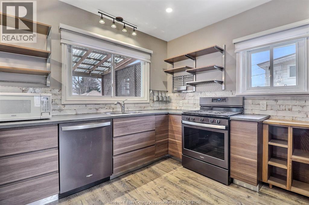 883 Pillette, Windsor, Ontario  N8Y 3B4 - Photo 8 - 26003780