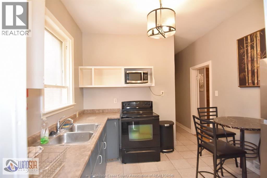 1453 Wyandotte Street East, Windsor, Ontario  N9A 3L1 - Photo 11 - 26003810