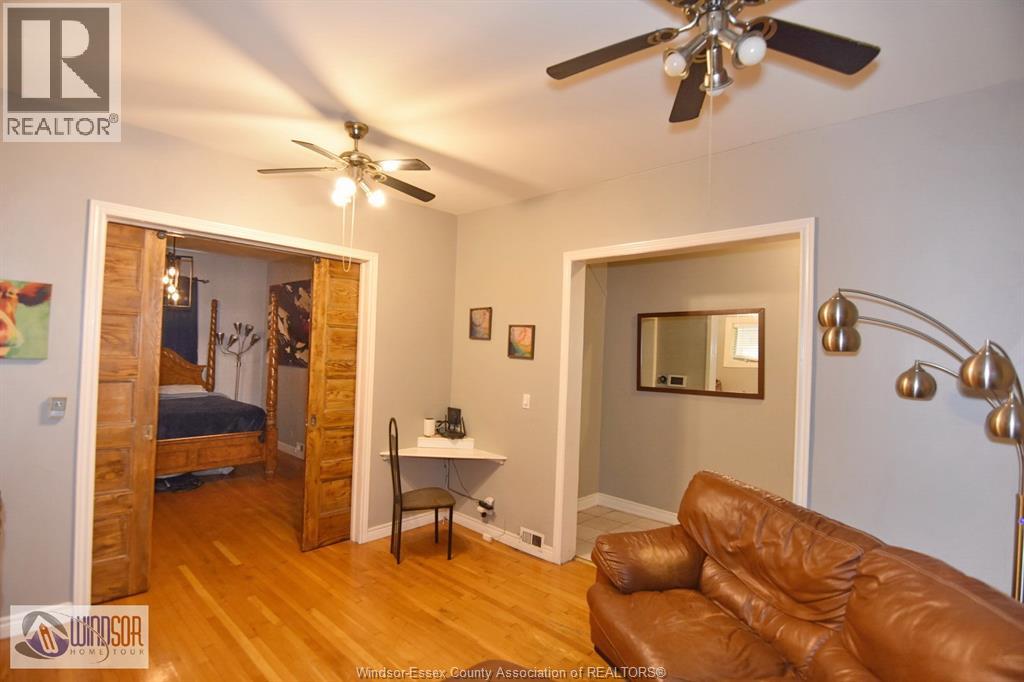 1453 Wyandotte Street East, Windsor, Ontario  N9A 3L1 - Photo 12 - 26003810