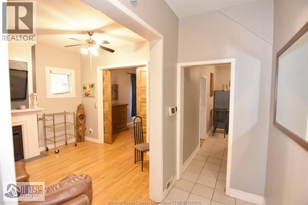 1453 Wyandotte Street East, Windsor, Ontario  N9A 3L1 - Photo 14 - 26003810