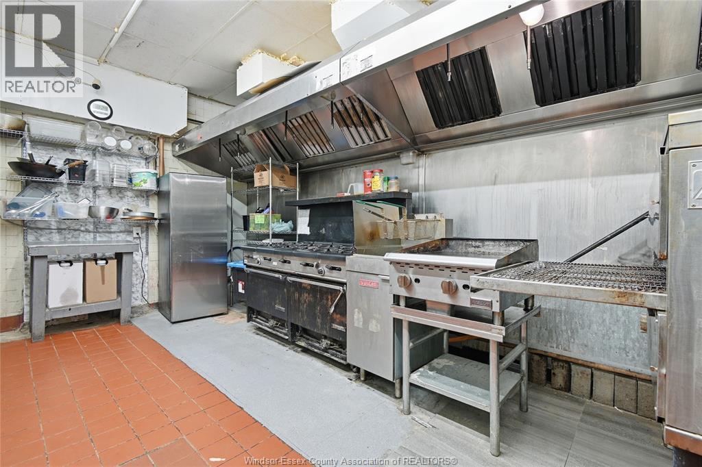 1457 University Avenue, Windsor, Ontario  N9B 1B8 - Photo 10 - 26003902