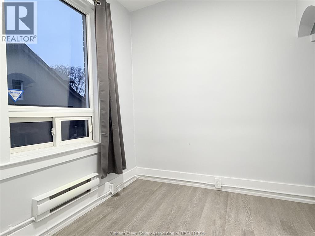 1495 Gladestone Ave Avenue Unit# 204, Windsor, Ontario  N8X 2P9 - Photo 5 - 26003942
