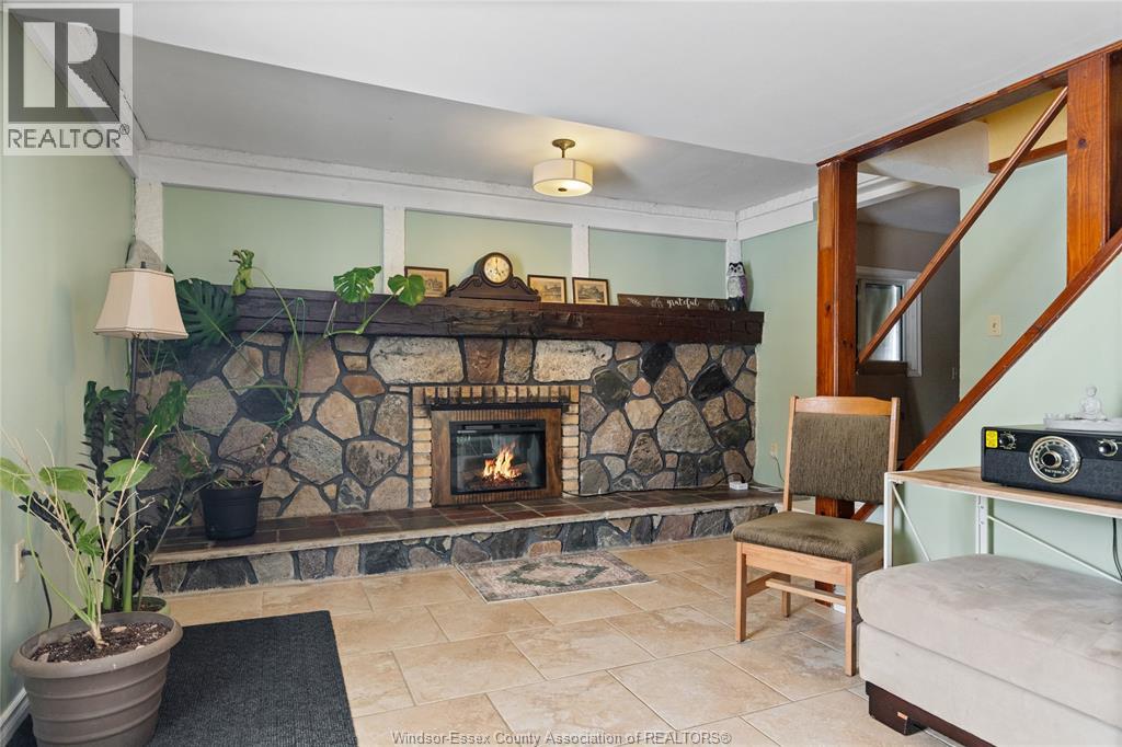 86 Draper Street, Colchester, Ontario  N0R 1G0 - Photo 3 - 26003956