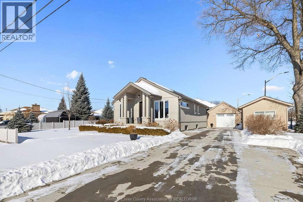 1490 Morton, Lasalle, Ontario  N9J 3S9 - Photo 2 - 26003968