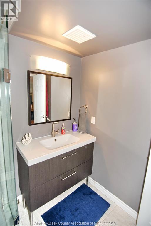 647 Irvine Unit# 301, Windsor, Ontario  N8X 2J4 - Photo 30 - 26003974