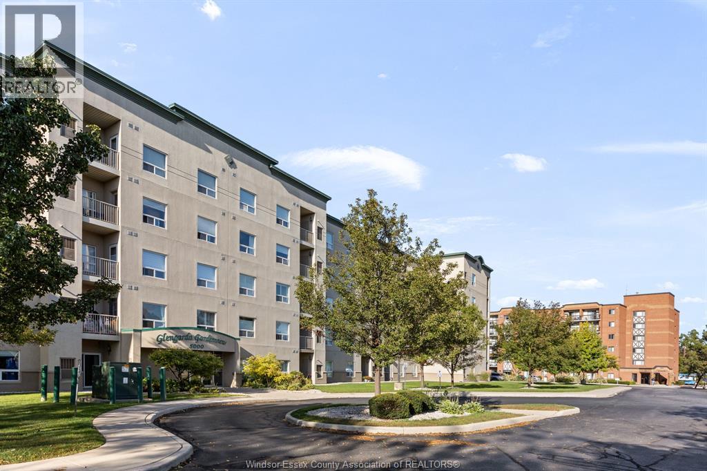 5000 WYANDOTTE STREET East Unit# 212, Windsor, Ontario