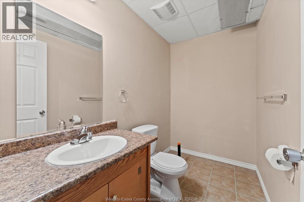 2538 Duneshill, Windsor, Ontario  N8P 1Y2 - Photo 25 - 26003959