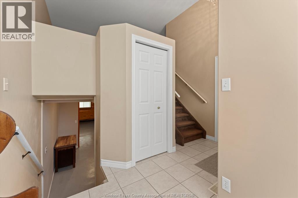 2538 Duneshill, Windsor, Ontario  N8P 1Y2 - Photo 5 - 26003959
