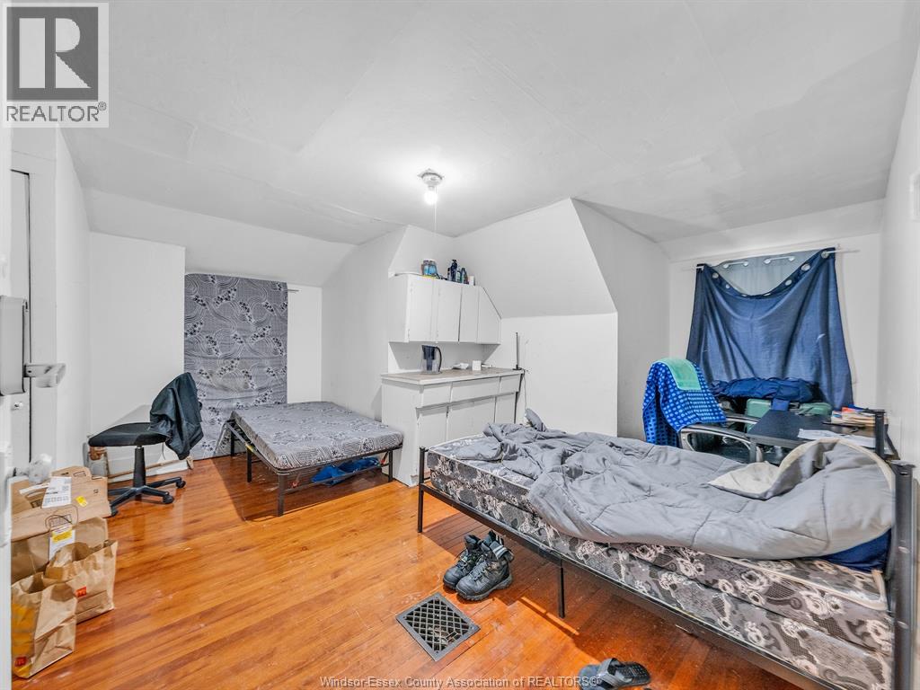 780 Dougall, Windsor, Ontario  N9A 4P8 - Photo 24 - 26003935