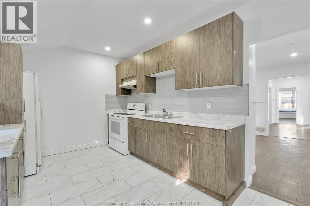 437 Karl Place, Windsor, Ontario  N9A 5W2 - Photo 11 - 26004001