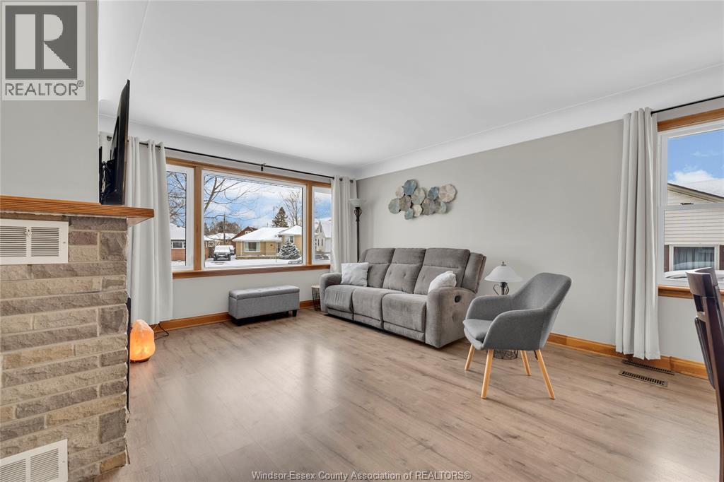 42 Grace, Leamington, Ontario  N8H 1K9 - Photo 11 - 26003995