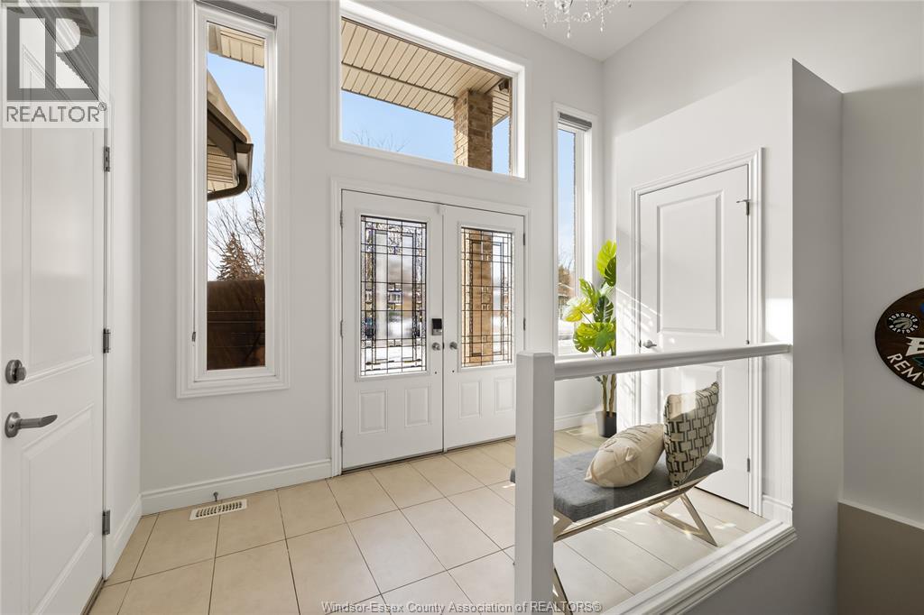 1130 Eastlawn Avenue, Windsor, Ontario  N8S 0A7 - Photo 2 - 26004011