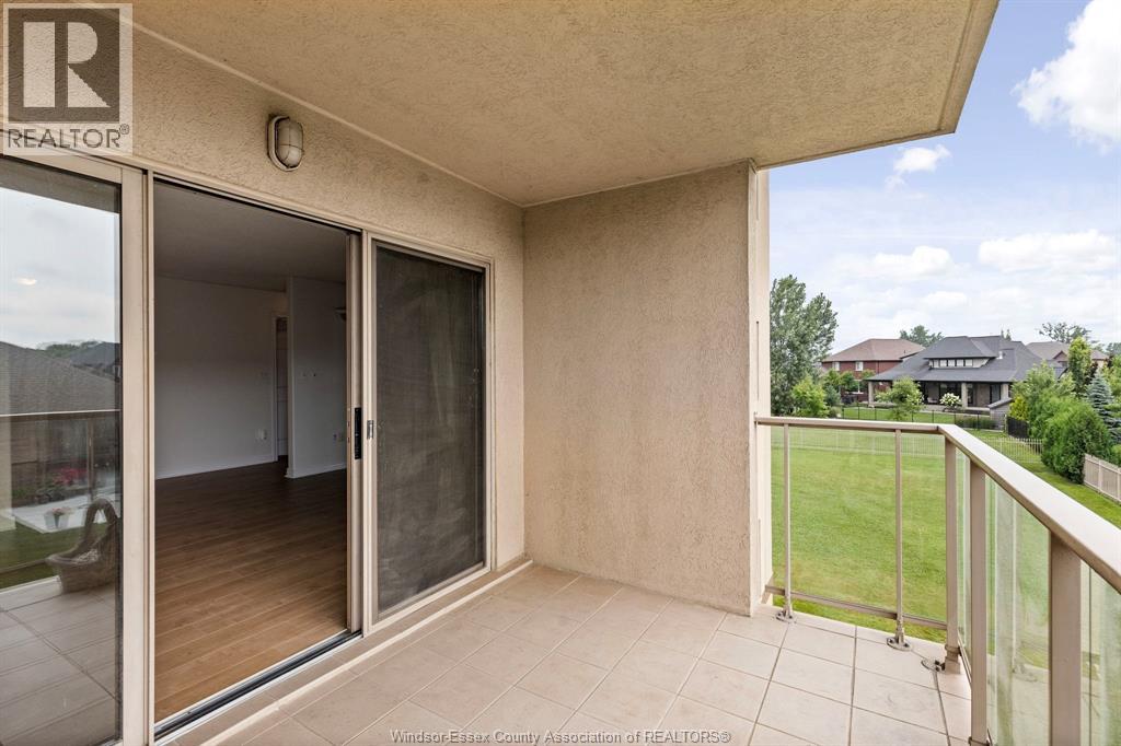 320 Village Grove Unit# 204, Tecumseh, Ontario  N8N 4X7 - Photo 20 - 26004135