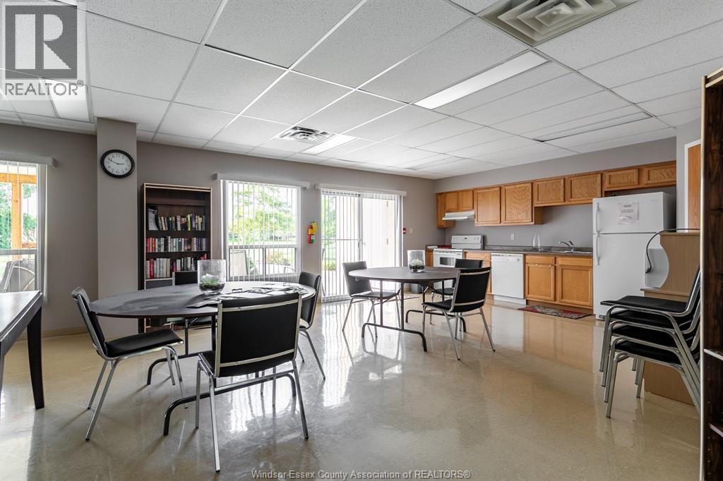 320 Village Grove Unit# 204, Tecumseh, Ontario  N8N 4X7 - Photo 21 - 26004135