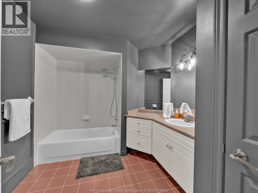 13090 Parkland Crescent, Tecumseh, Ontario  N8N 4V6 - Photo 16 - 26004133