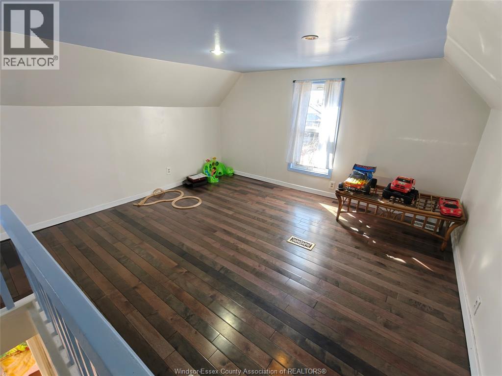 920 Lillian, Windsor, Ontario  N9A 1V5 - Photo 22 - 26004128