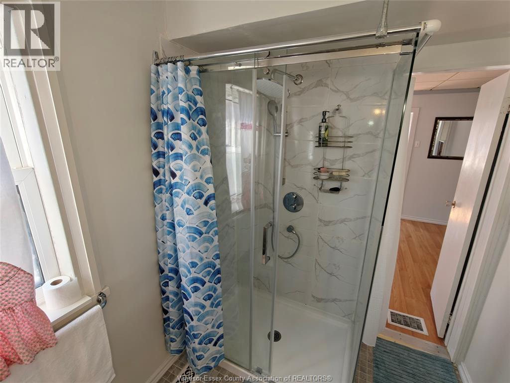 920 Lillian, Windsor, Ontario  N9A 1V5 - Photo 26 - 26004128
