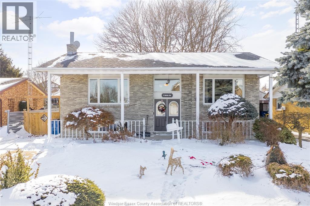 9 Mckee, Wallaceburg, Ontario  N8A 4P9 - Photo 2 - 26004144