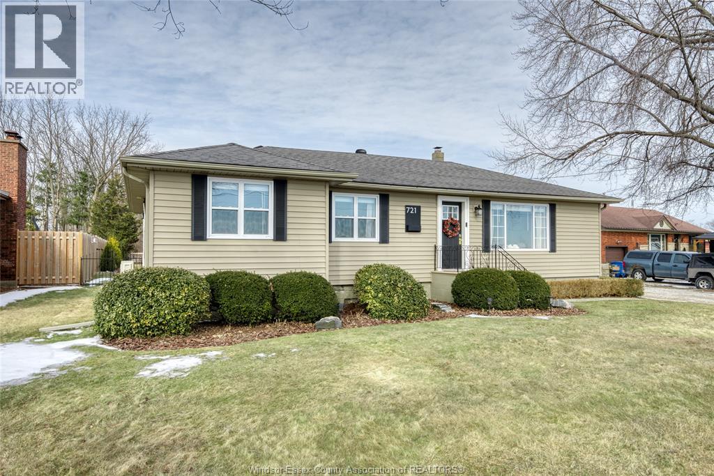 721 Mersea Rd 4, Leamington, Ontario  N8H 3V6 - Photo 2 - 26004148