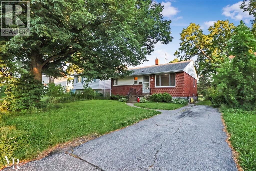 1275 Chappell Unit# Upper, Windsor, Ontario  N9C 3C8 - Photo 2 - 26004158