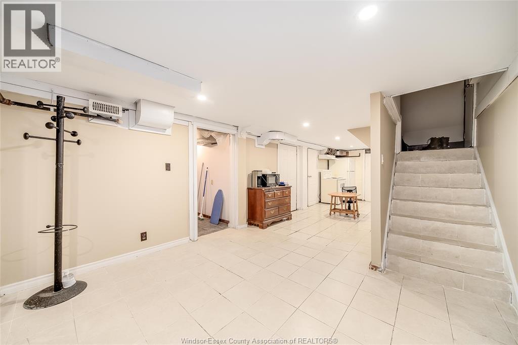 431 Randolph Unit# Lower, Windsor, Ontario  N9B 2T5 - Photo 3 - 26004264