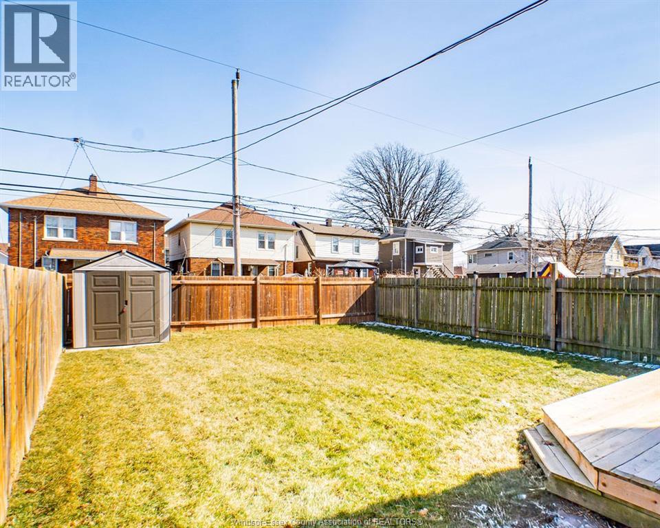 2334 Highland, Windsor, Ontario  N8X 3S5 - Photo 32 - 26004111