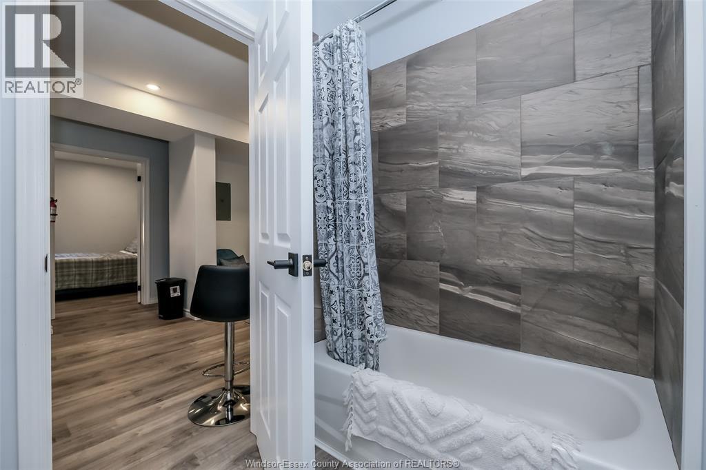 493 University Avenue West Unit# 4, Windsor, Ontario  N9A 5P9 - Photo 7 - 26004151