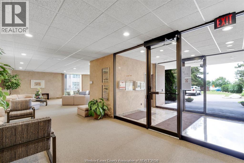 3663 Riverside Drive East Unit# 203, Windsor, Ontario  N8Y 4V3 - Photo 3 - 26004282