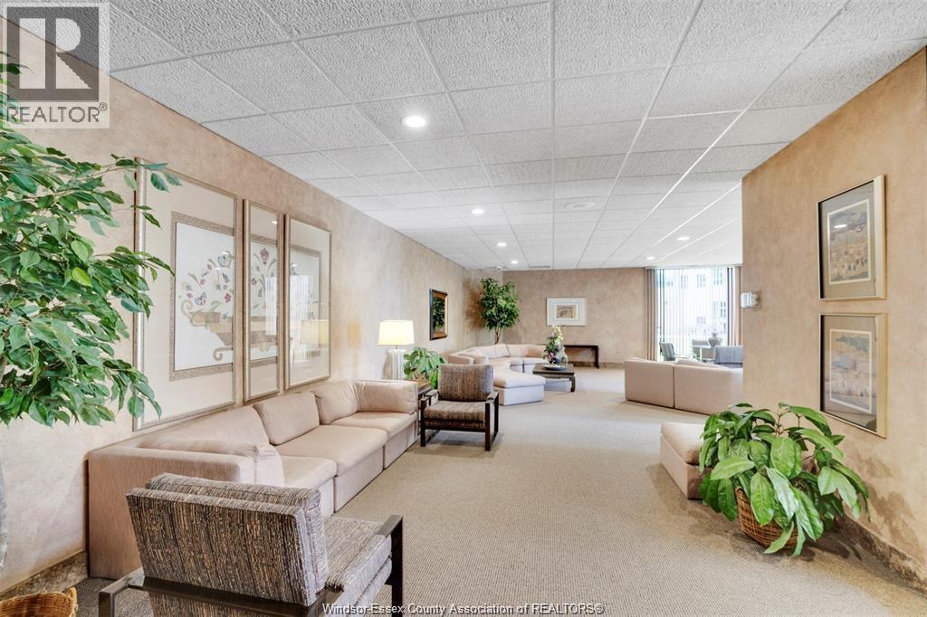 3663 Riverside Drive East Unit# 203, Windsor, Ontario  N8Y 4V3 - Photo 4 - 26004282