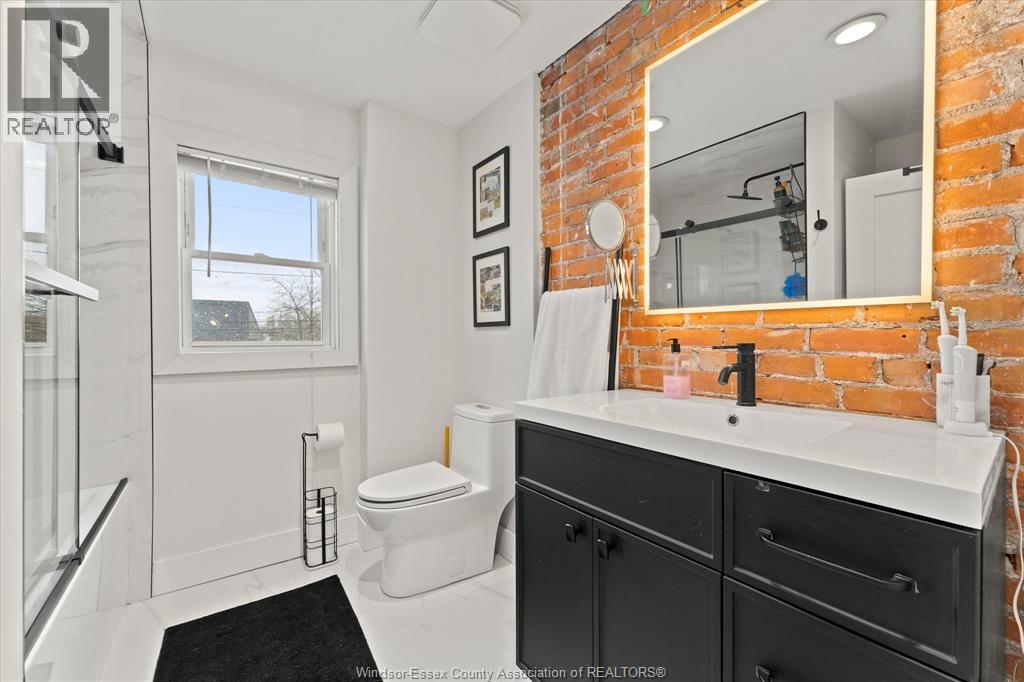 1092 Monmouth, Windsor, Ontario  N8Y 3L7 - Photo 27 - 26004253