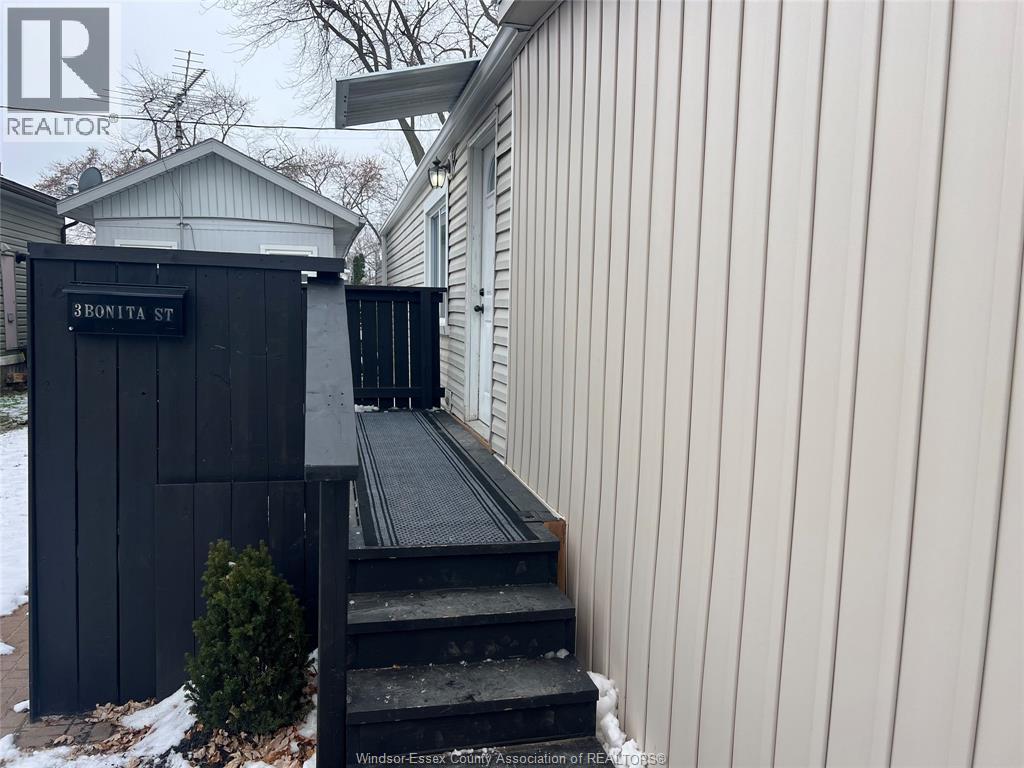 3 Bonita, Windsor, Ontario  N8W 2B4 - Photo 8 - 26004293