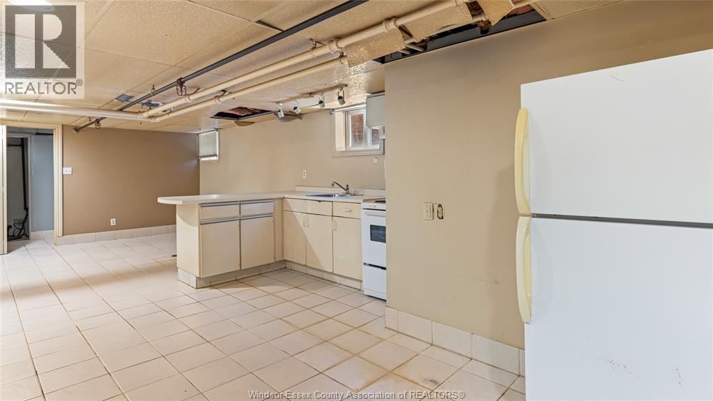 2165-2167 Dougall Avenue, Windsor, Ontario  N8X 1S5 - Photo 21 - 26004245