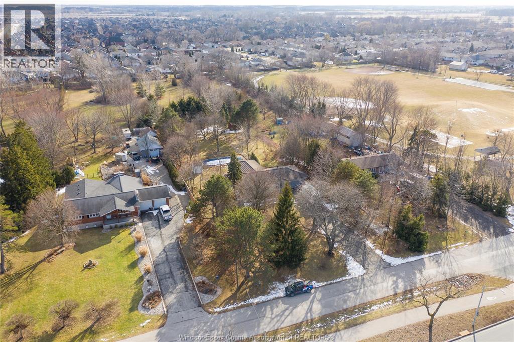 1055 Park Street, Lakeshore, Ontario  N8L 0E1 - Photo 3 - 26004083