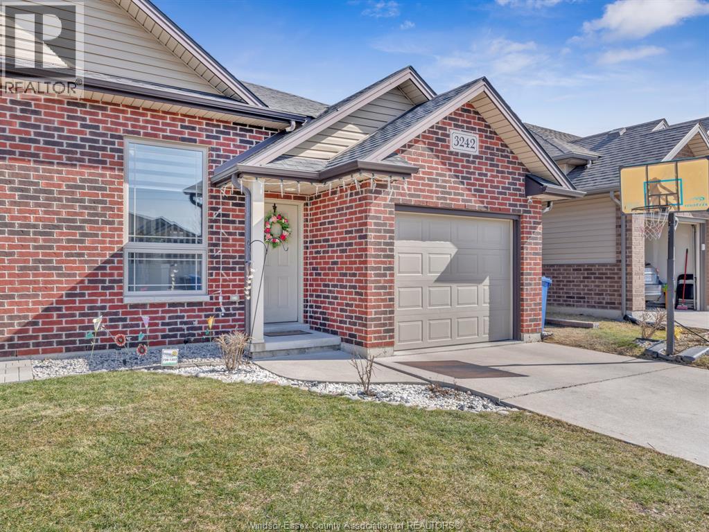 3242 Seville, Windsor, Ontario  N8N 0A2 - Photo 5 - 26004258