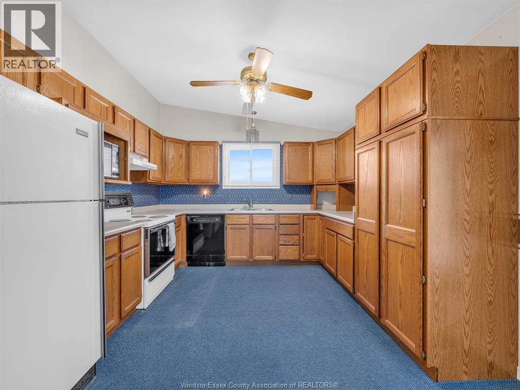 1632 Elmwood, Lakeshore, Ontario  N0R 1A0 - Photo 12 - 26004300