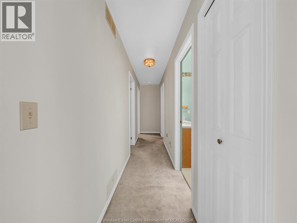 1632 Elmwood, Lakeshore, Ontario  N0R 1A0 - Photo 18 - 26004300