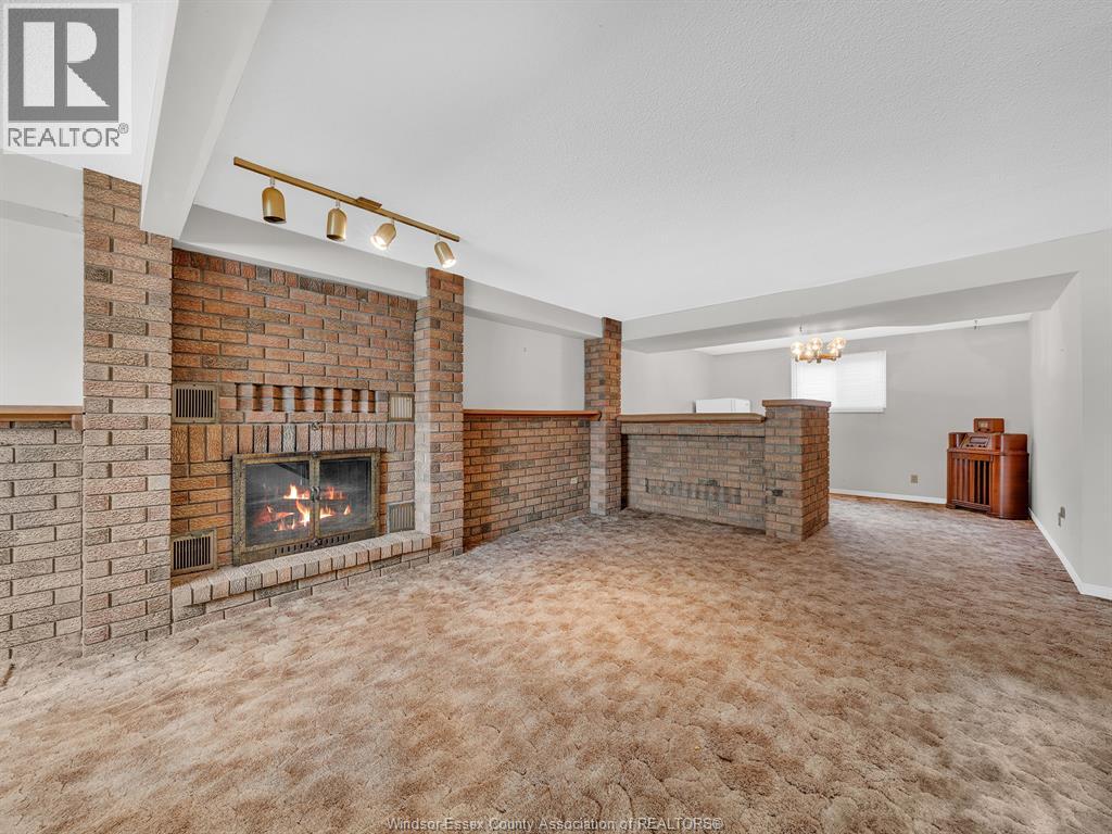 1632 Elmwood, Lakeshore, Ontario  N0R 1A0 - Photo 30 - 26004300