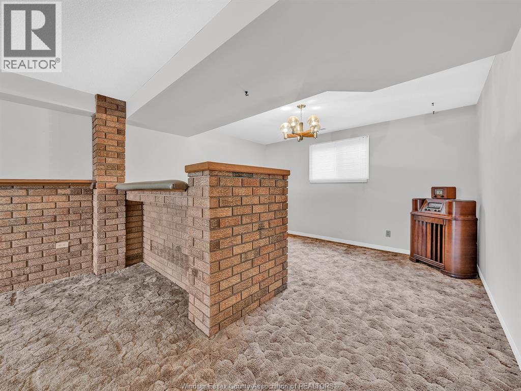 1632 Elmwood, Lakeshore, Ontario  N0R 1A0 - Photo 31 - 26004300